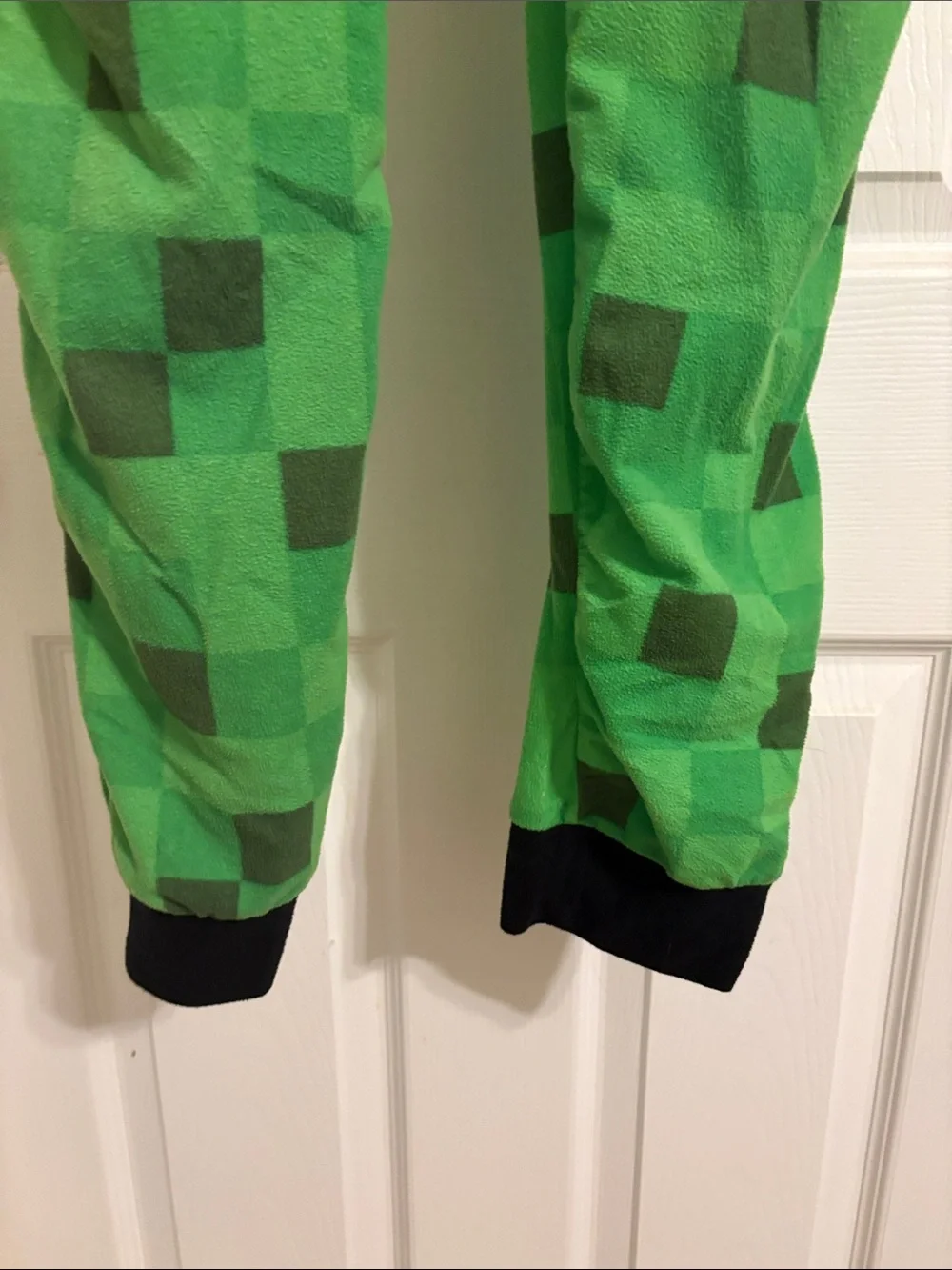 Minecraft Kids Green Creeper TNT Zip-Up Pajamas